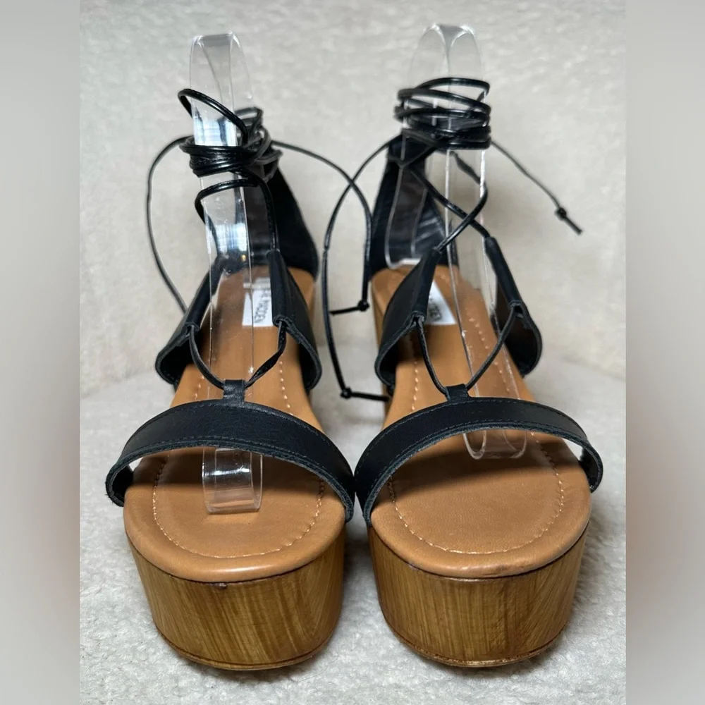 Steve Madden wood platform black leather sandals leg ankle wrap strappy bohemian